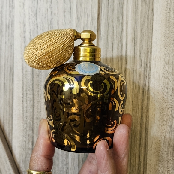 Irice Vintage  Czechoslovakian Glass Atomizer 1940 Perfume Bottle, Hand Painted  - Picture 2 of 13